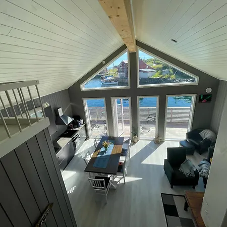 Reinvikbua - Seaside Cabin In Finnvika, Stamsund Extérieur photo